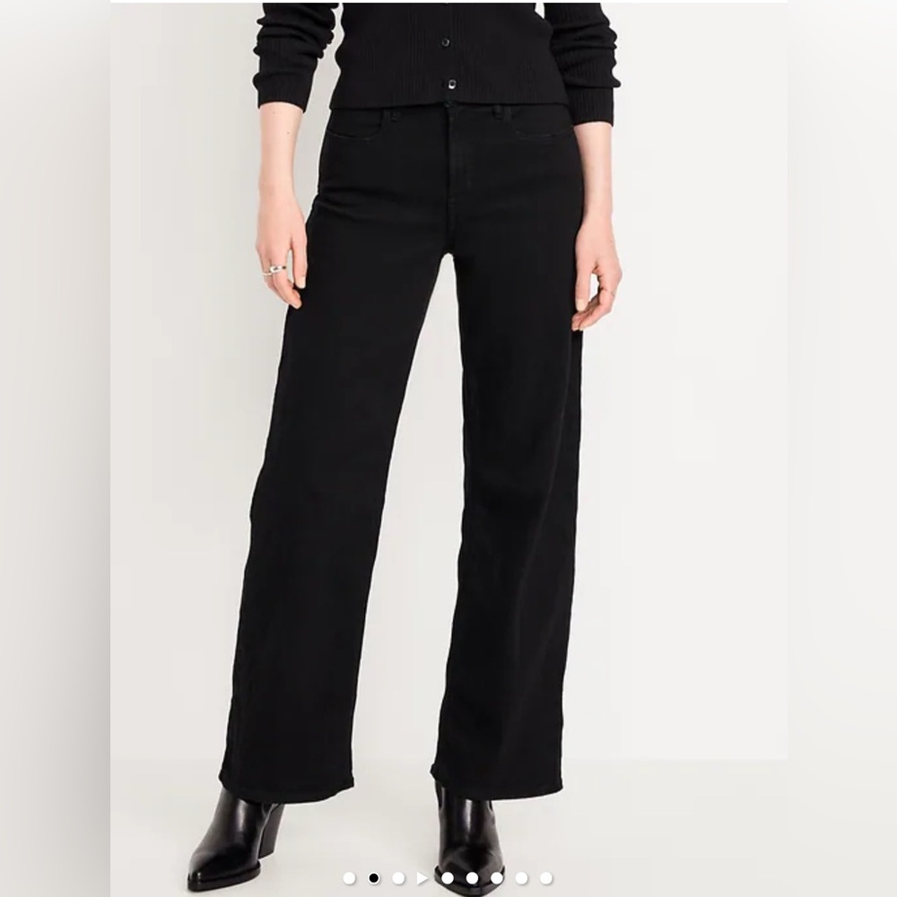Old Navy High-Waisted Wow Wide-Leg Jean
Black 
Sz 6 Long
Excellent new with tags
